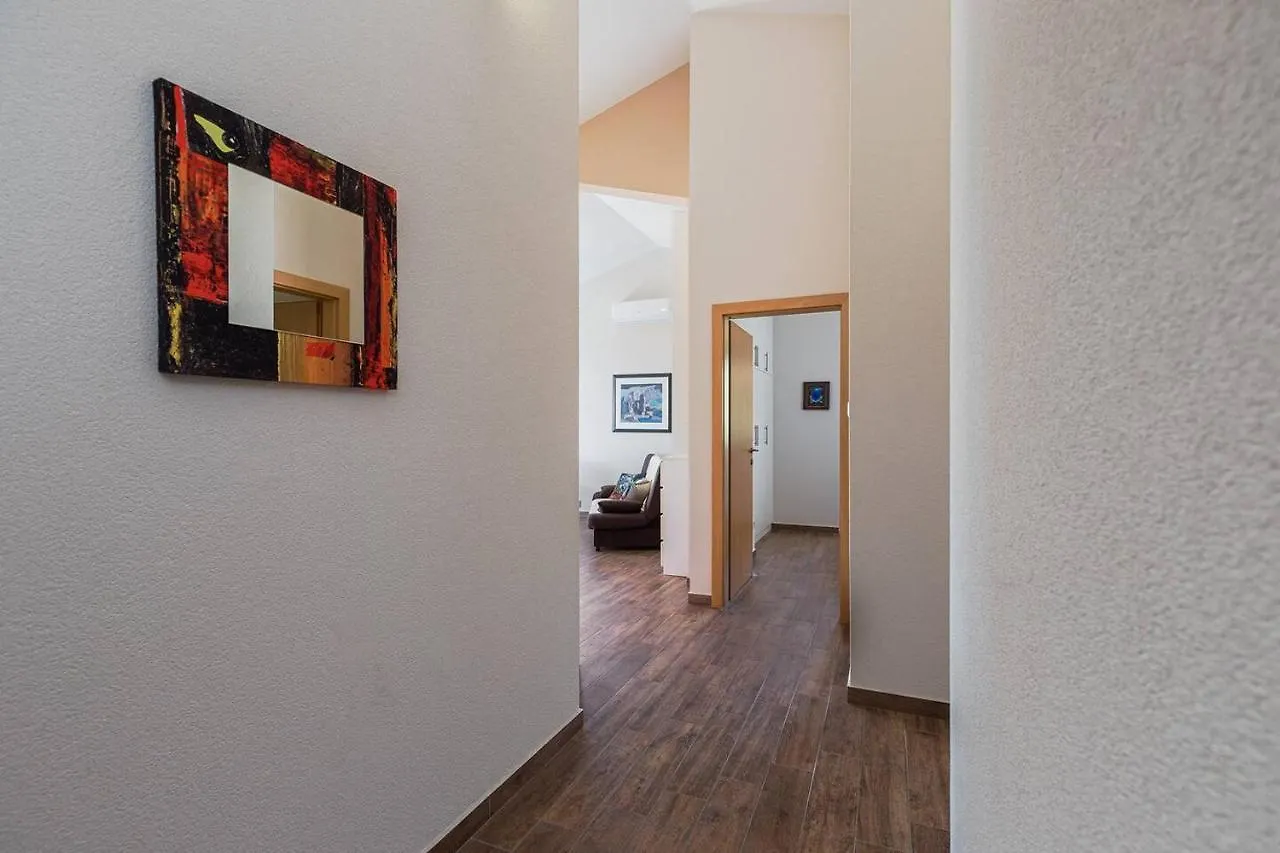 E&T Apartments With A Beautiful Pool Rabac Chorvatsko