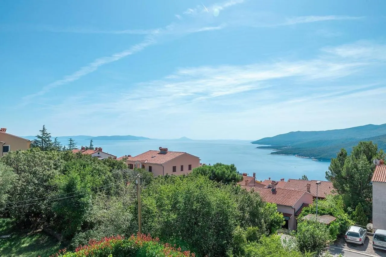 E&T Apartments With A Beautiful Pool Rabac Croatia