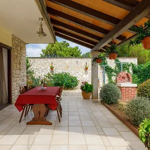 Apartment Stylish Flats With Two Bedrooms In, Premantura