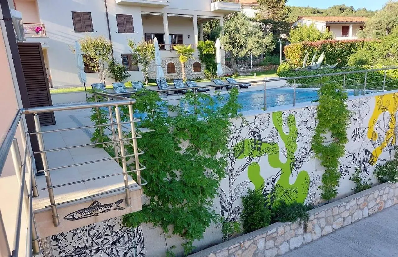 E&T Apartments With A Beautiful Pool Rabac Croatia