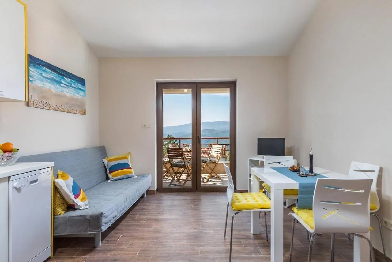 E&T Apartments With A Beautiful Pool Rabac Croatia